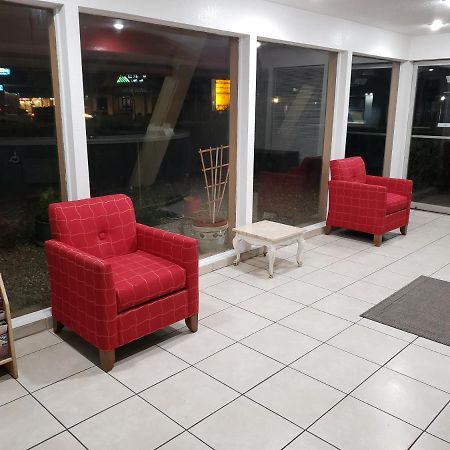 Shasta Lodge Redding Bagian luar foto