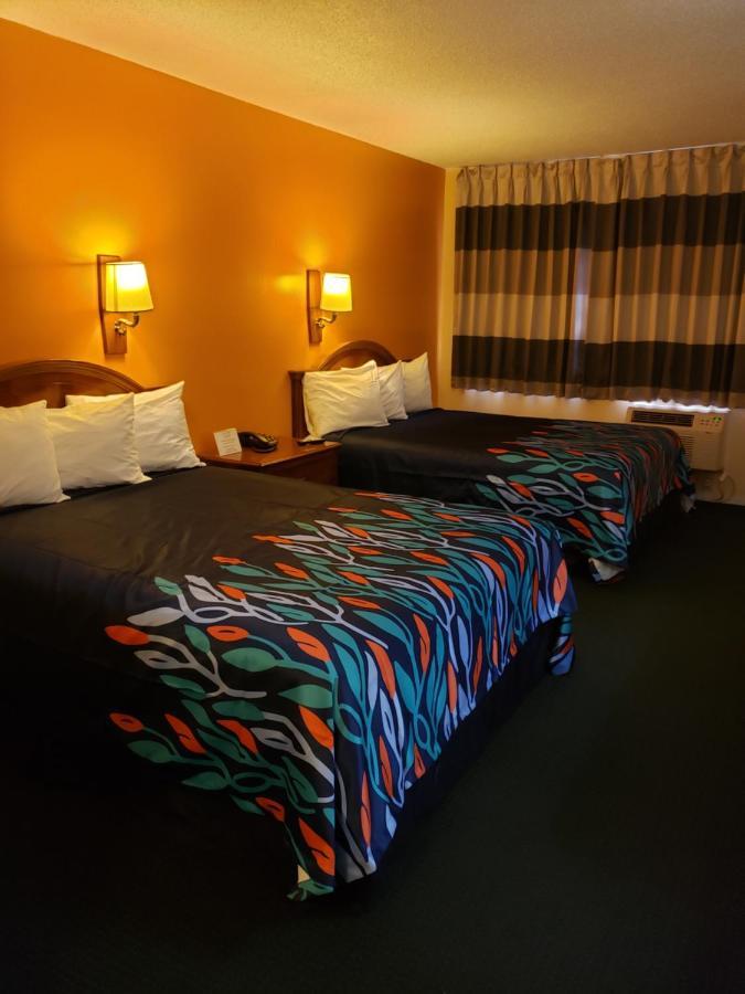 Shasta Lodge Redding Bagian luar foto