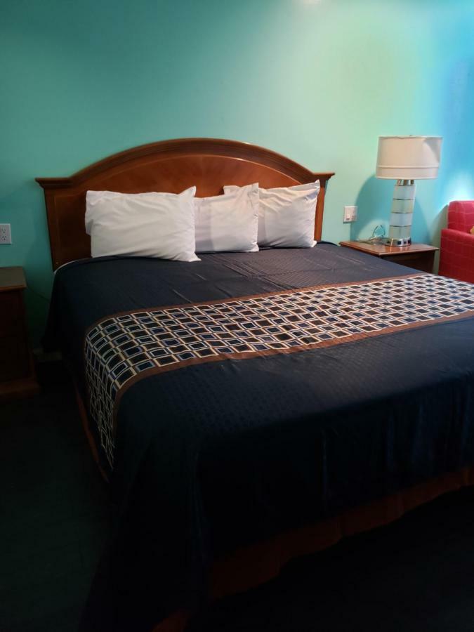 Shasta Lodge Redding Bagian luar foto